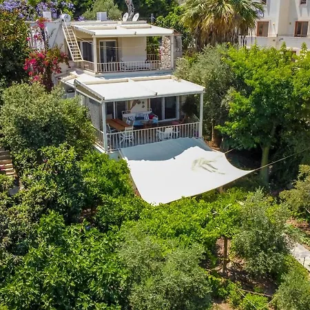 Duplex Summer House 2br Wterrace At Gundogan Beach Дом отдыха Бодрум