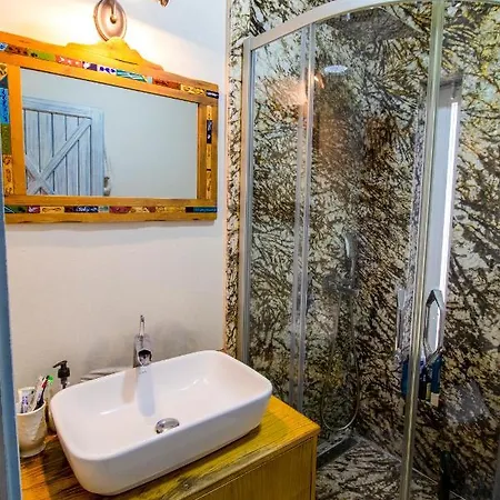 Duplex Summer House 2br Wterrace At Gundogan Beach Αλικαρνασσός